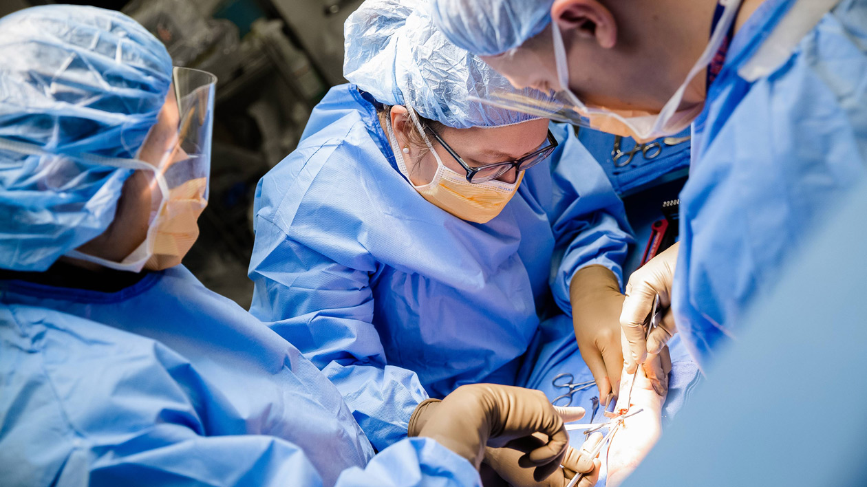 Doctors Perform Surgery