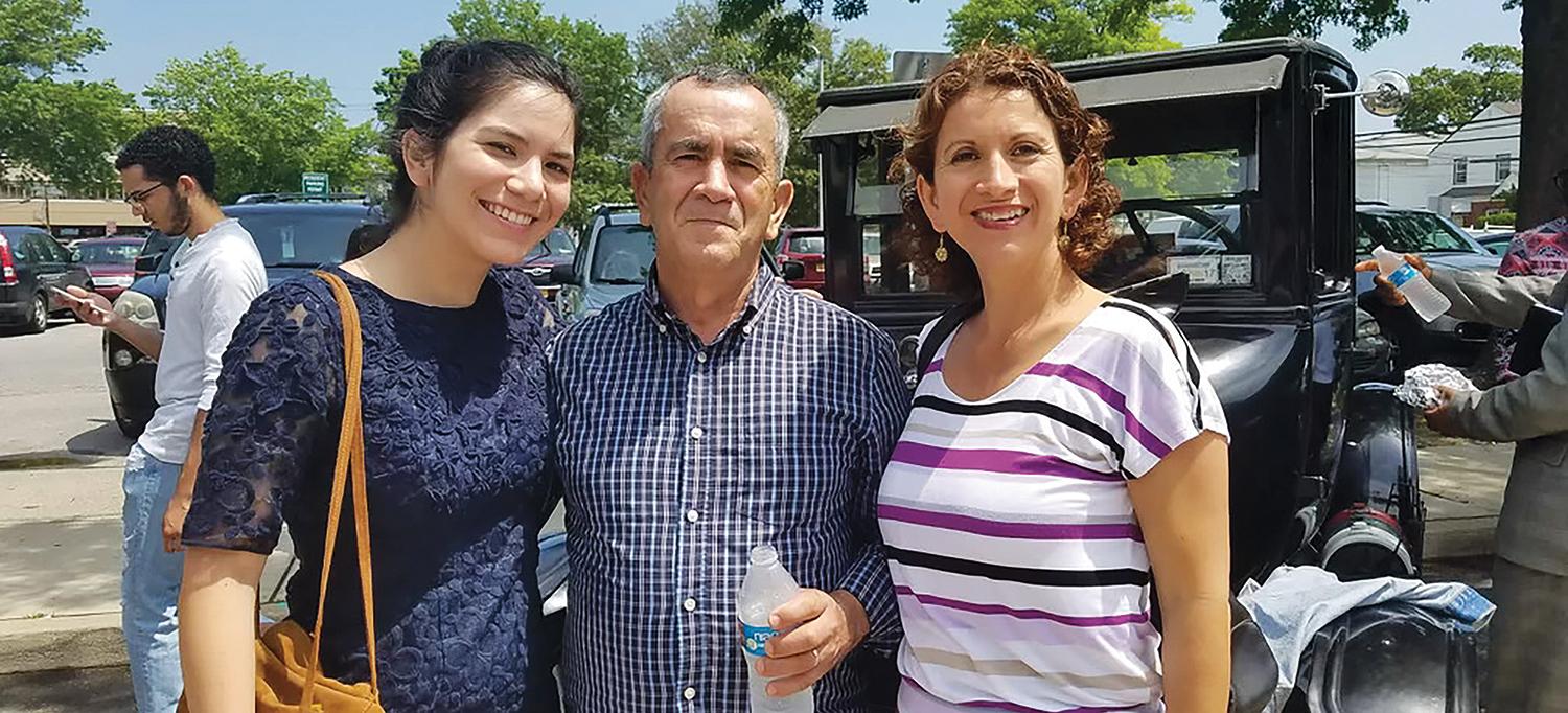 Carlos Feijoo with Two of His Daughters
