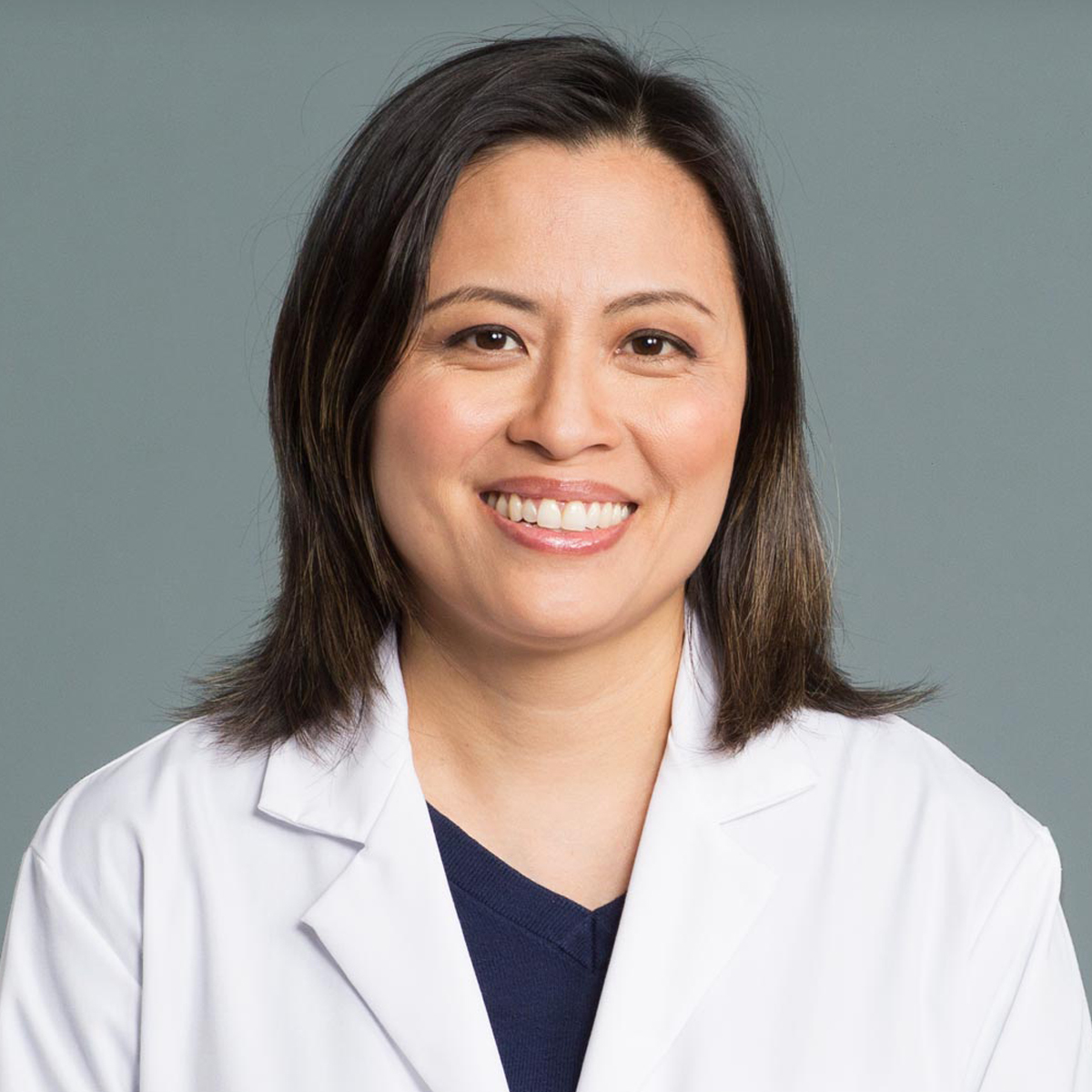 Linh T. Dinh,MD. Internal Medicine