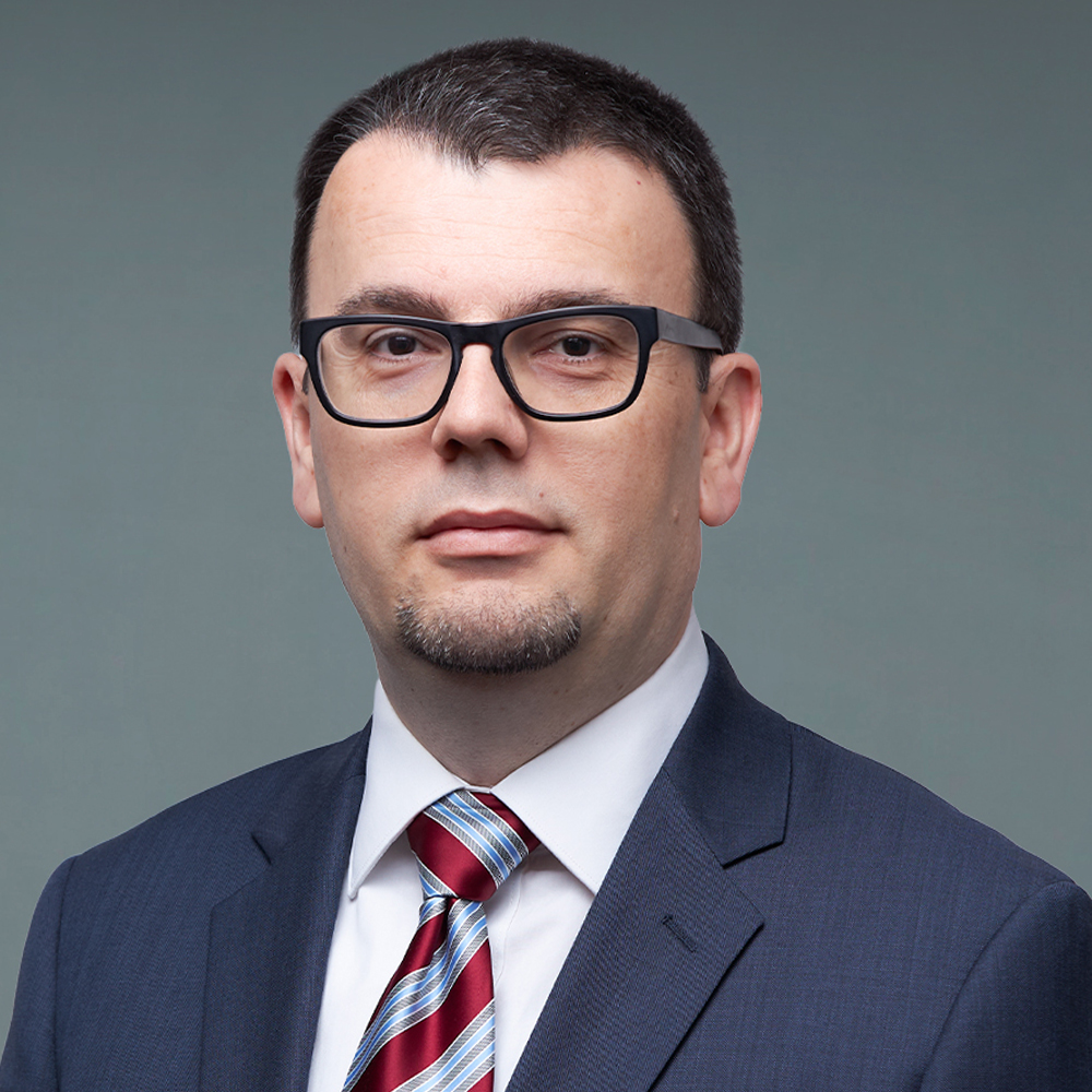 Gazmend Nura,MD. Internal Medicine