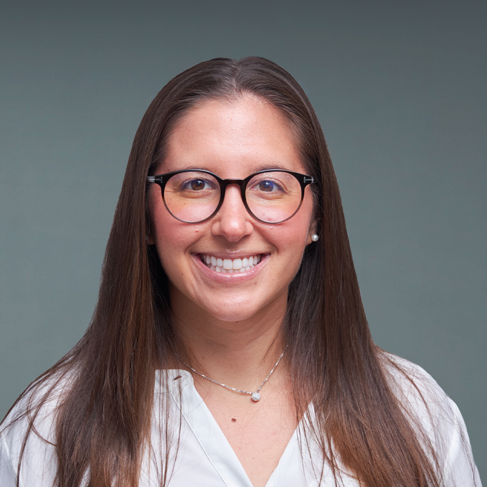 Hailey Rogoff,PT, DPT. Physical Therapy, Orthopedic Physical Therapy, Sports Physical Therapy, TMJ Physical Therapy
