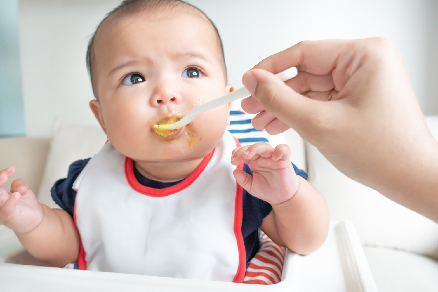 Baby best sale eating cereal