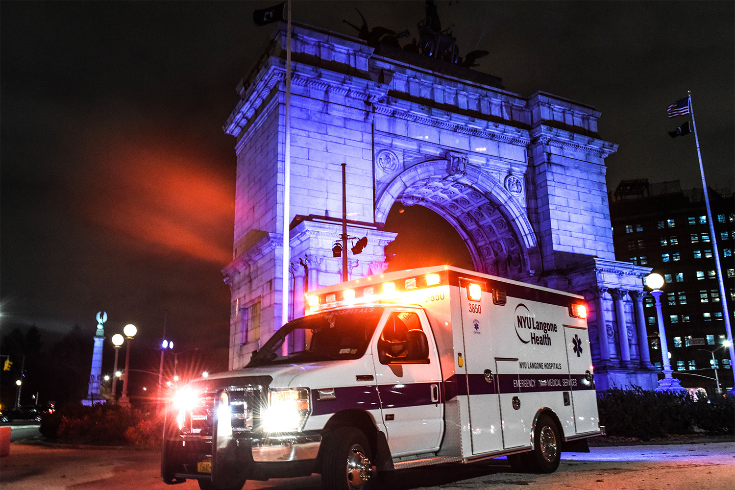 NYU Langone Health Receives Federal Grant for New Ambulances NYU