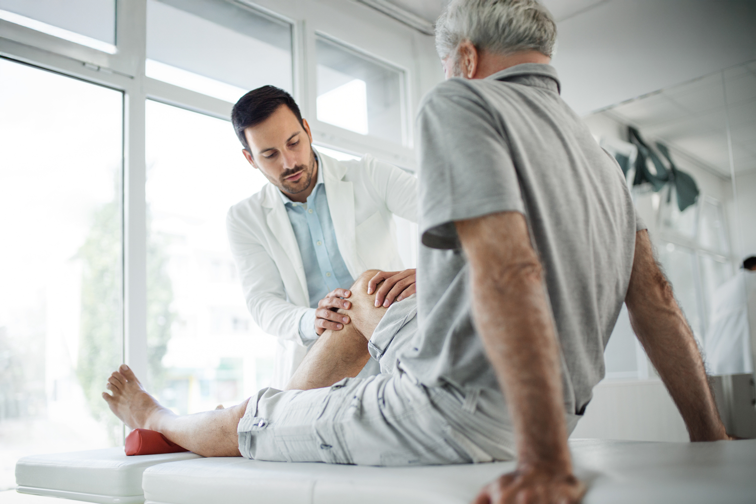 Study Reveals How Small Changes in Walking Technique May Help Treat Knee Osteoarthritis