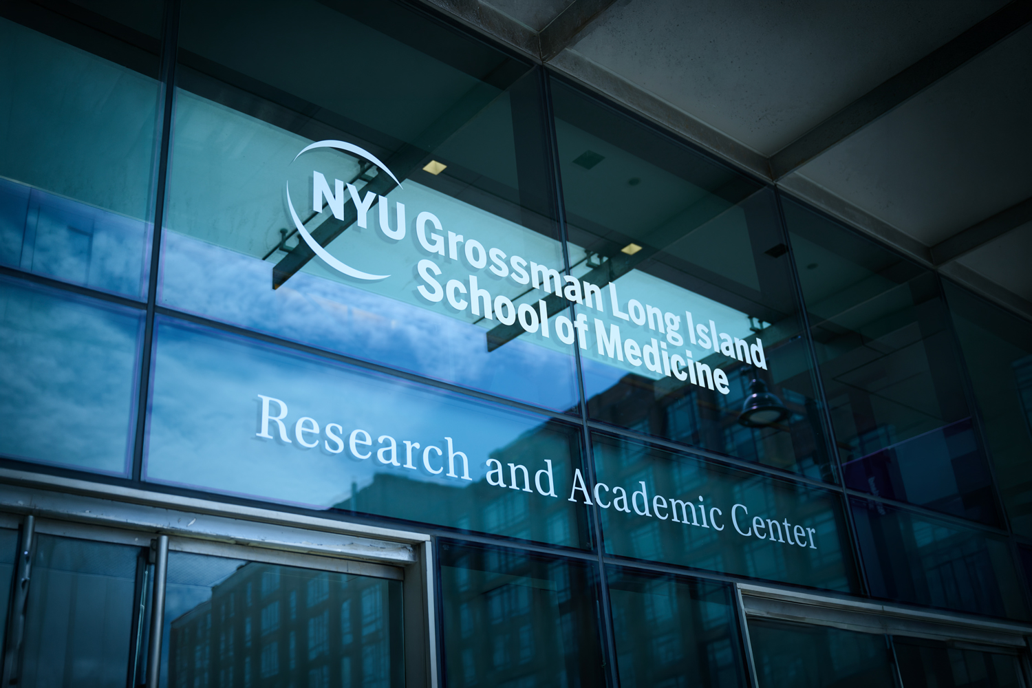 Medical Students Boost Readiness With Epic Training in Simulation Center