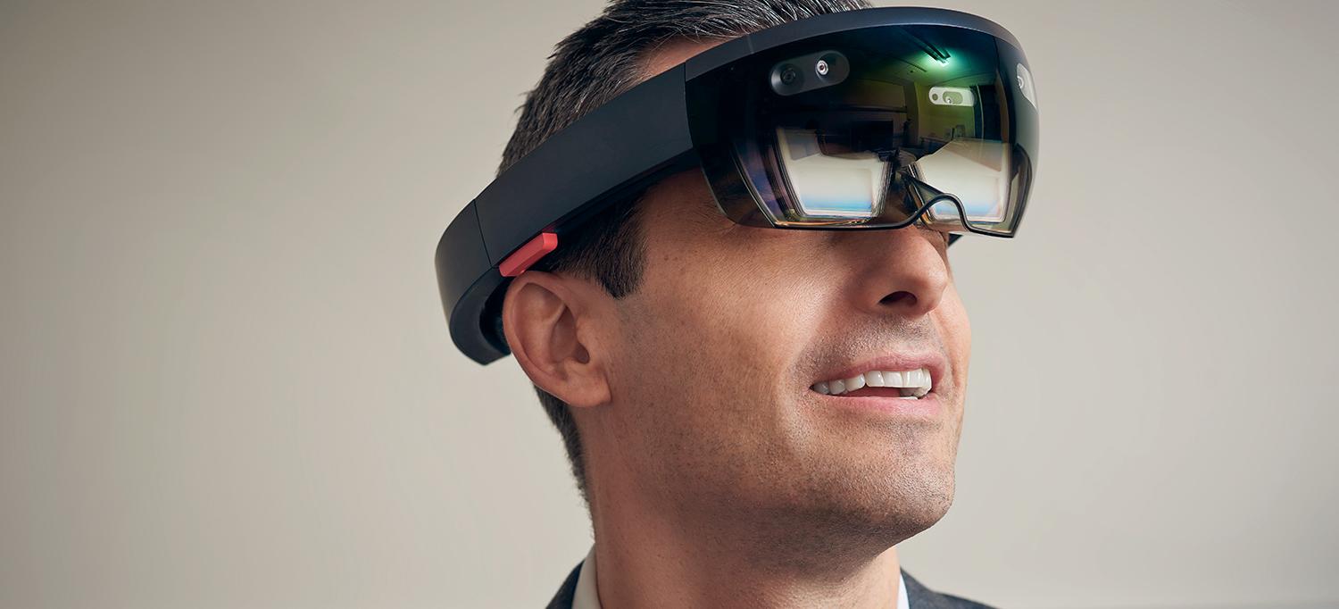 Dr. Marc M. Triola Uses Virtual Reality Headset