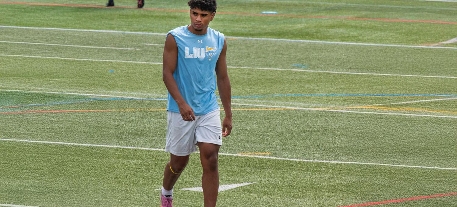  Soccer star on the field