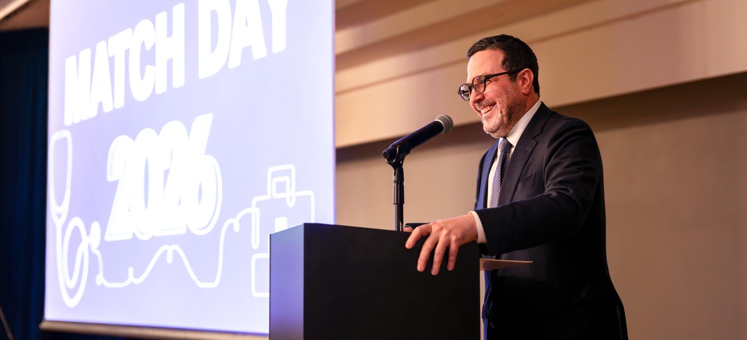 Alec C. Kimmelman, MD, PhD, dean of the NYU Grossman School of Medicine speaks to students and faculty.